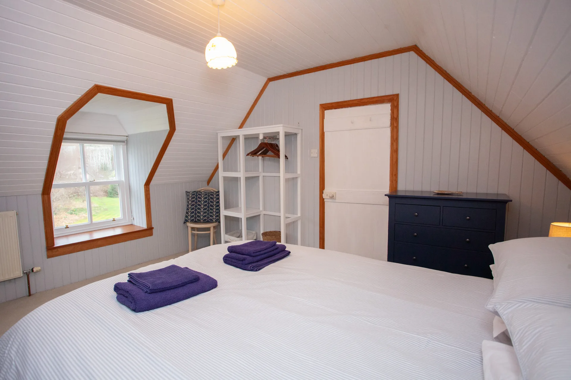 Glenview: Double bedroom